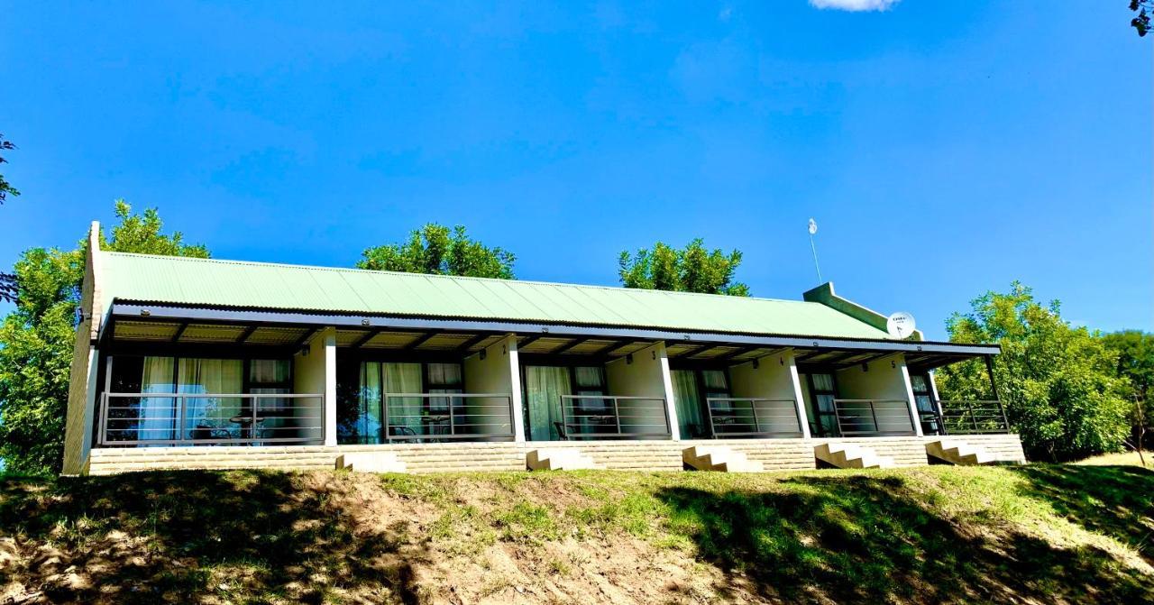 At The River Guest House كرونستاد المظهر الخارجي الصورة
