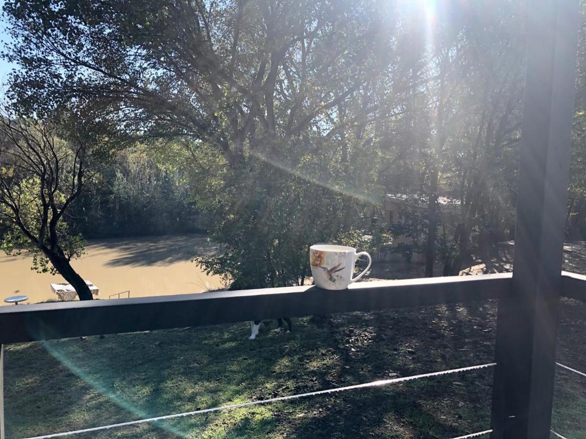 At The River Guest House كرونستاد المظهر الخارجي الصورة