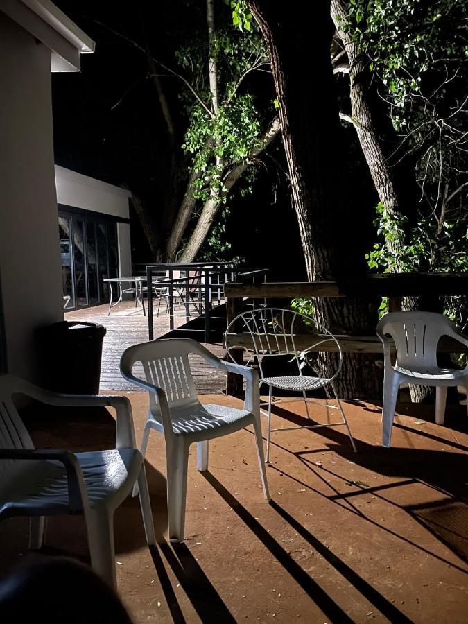 At The River Guest House كرونستاد المظهر الخارجي الصورة