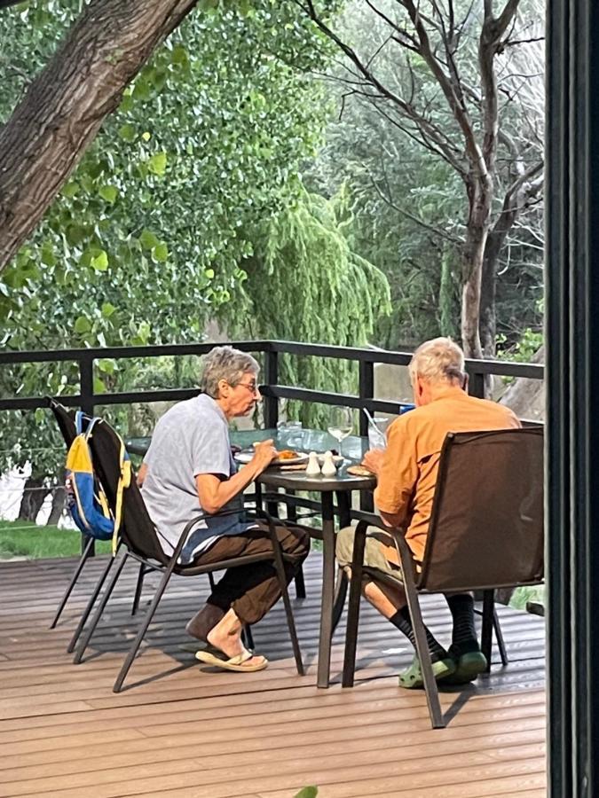 At The River Guest House كرونستاد المظهر الخارجي الصورة